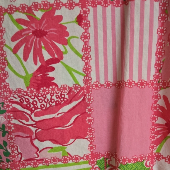 Lilly Pulitzer Pink and Green Patchwork Capris - Size 8 - Picture 3 of 5